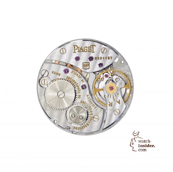 Piaget Manufacture 9P ultra-thin hand-wound movement, launched in 1957. Movement thickness: 2 mm. Casing dimensions: 9’’’ (ø 20.5 mm)